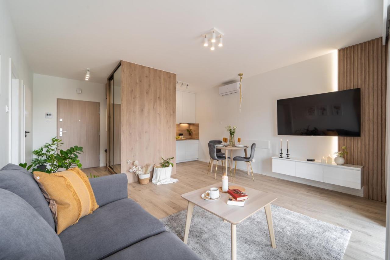 Apartament Kameralis Old Town - Klimatyzacja - Balkon - Winda Elblag Exterior foto